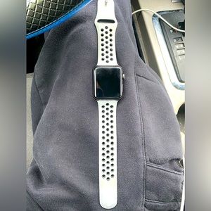 Apple I-Watch 3rd Generation